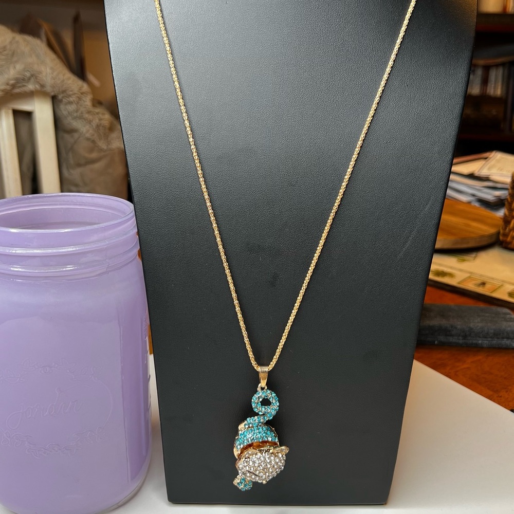 Betsey Johnson Kitty Cat Movable Crystal Jeweled Necklace In Blue and Gold - Picture 3 of 11